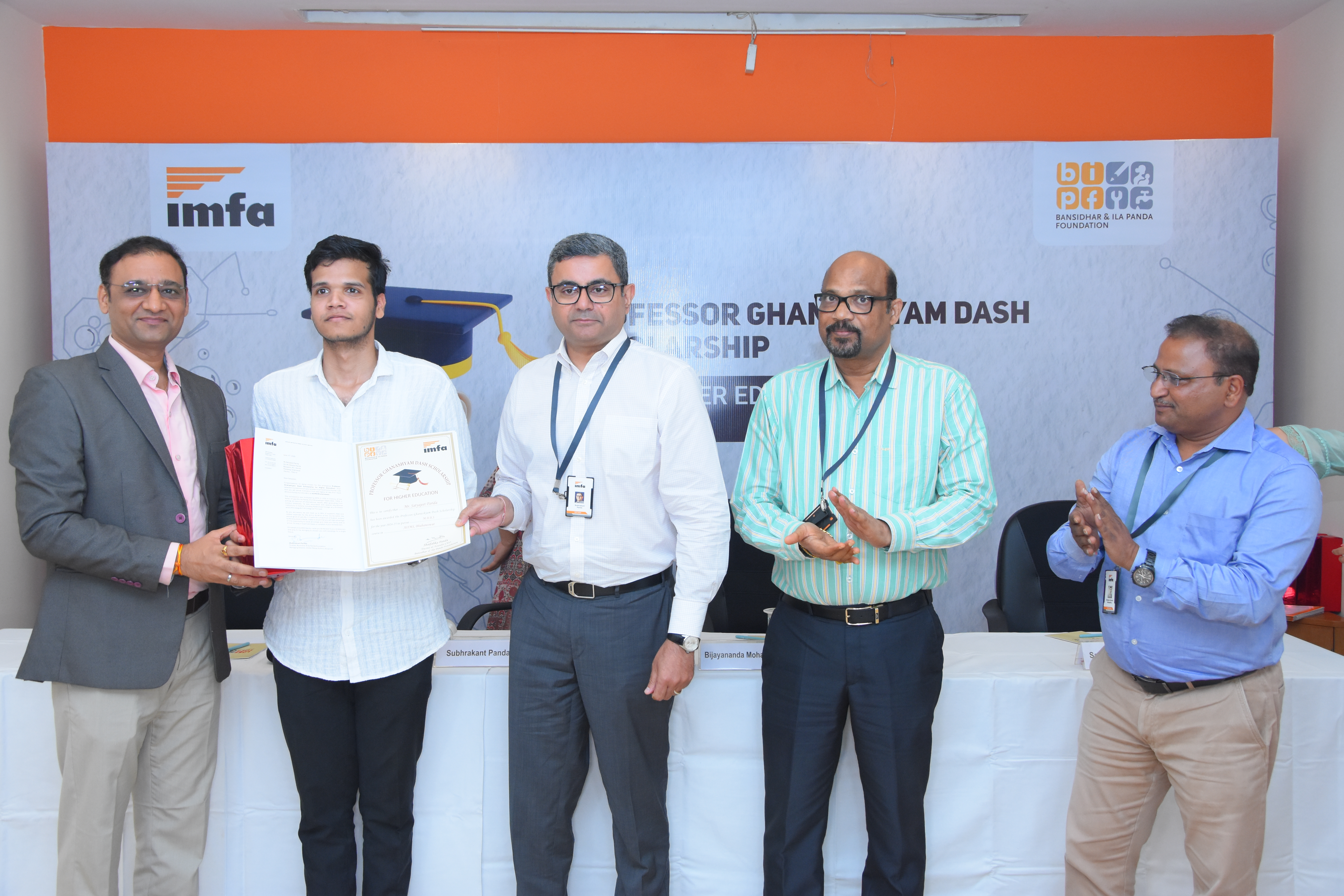 Recipient : Satyajit Parida <br />MBBS,AIIMS,Bhubaneswar