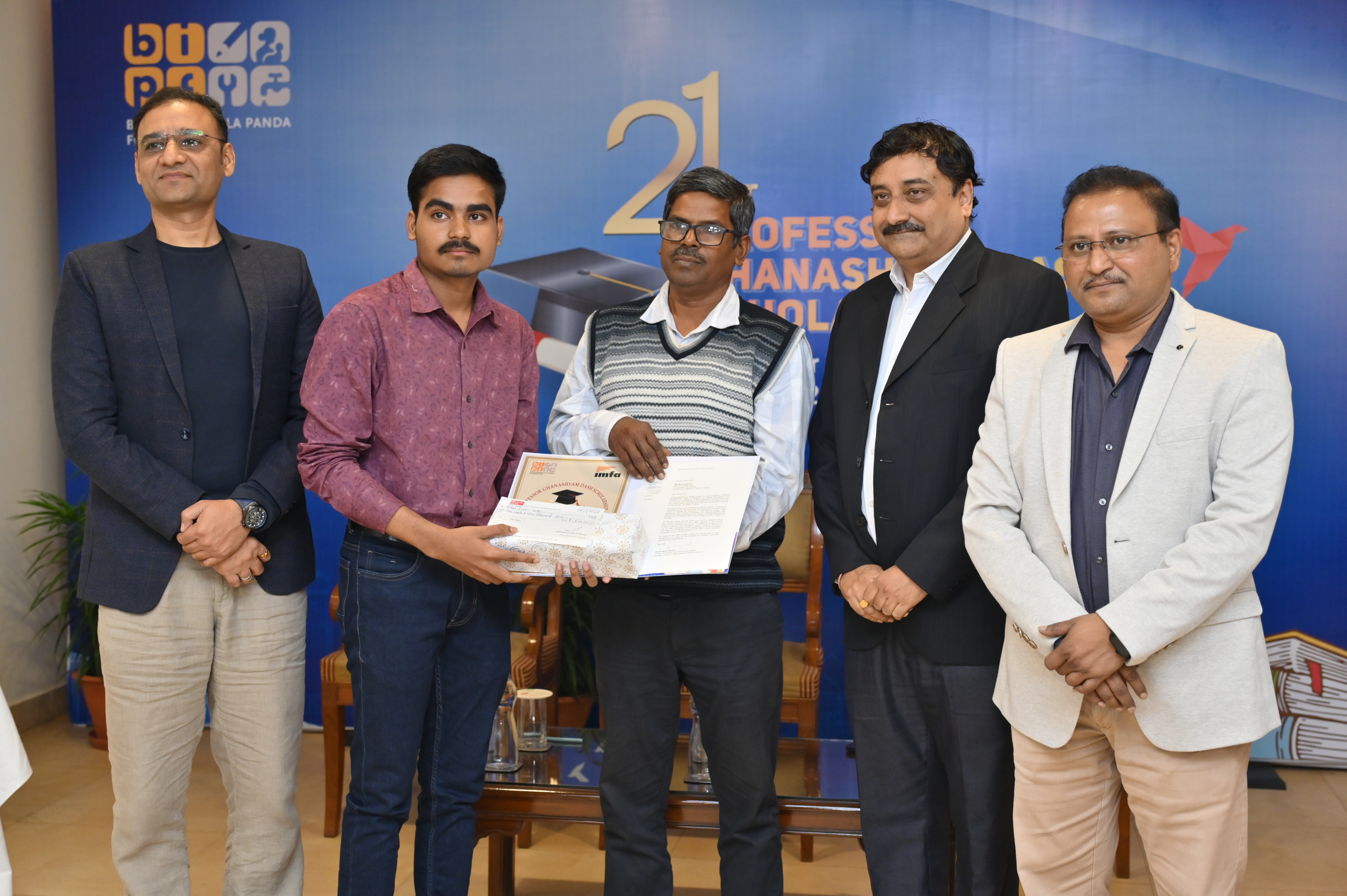 Recipient : Mr Naba Jyoti Giri, B.Tech, NIT Rourkela