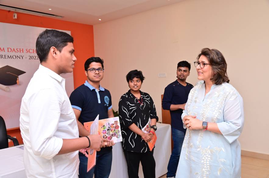 Ms Shaifalika Panda interacts with Recipients of PGDS